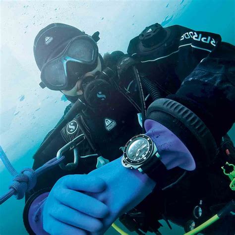 panerai luminor ice dive